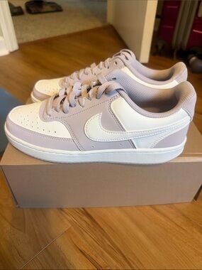 Nike Court Vision Low Sneakers in Lavender and White NEW Size 8